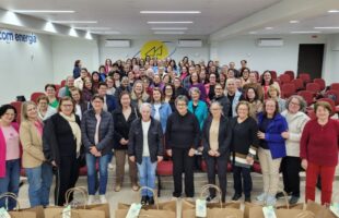 Investimento social da Coopercocal valoriza mulheres, mães e idosos