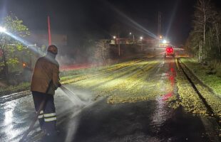 Bagaço de laranja interdita SC-108 e mobiliza bombeiros em Orleans