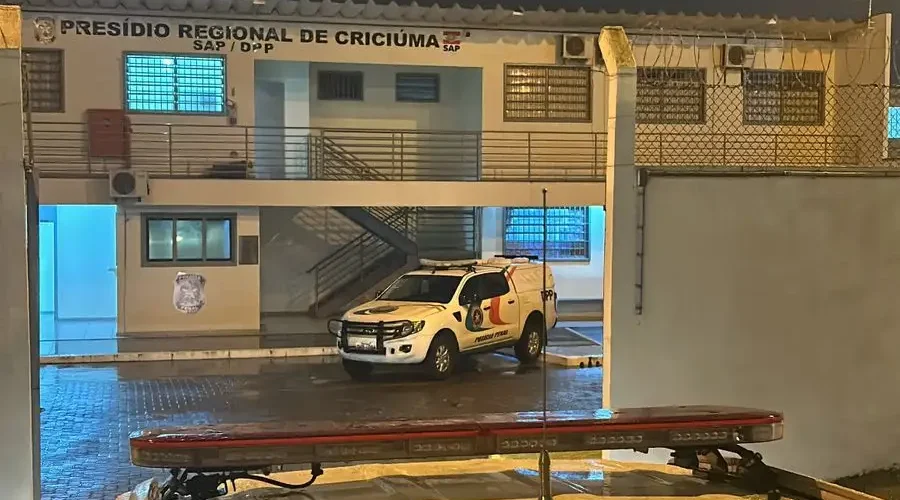 PM cumpre mandado de prisão contra homem durante rondas em Orleans