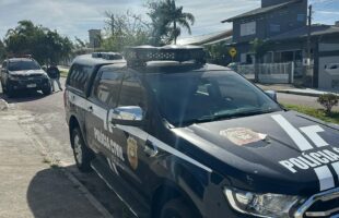 Mulher é investigada por perseguição e crimes contra a honra de padre em Criciúma