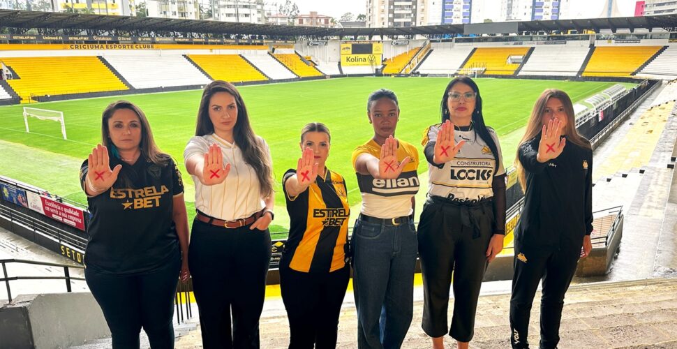 Estádio vira palco de conscientização: OAB Criciúma leva campanha contra violência à mulher para jogo do Tigre
