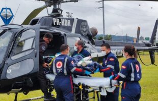 Adolescente de 14 anos sofre queda de cavalo em Orleans e é transferido para Criciúma