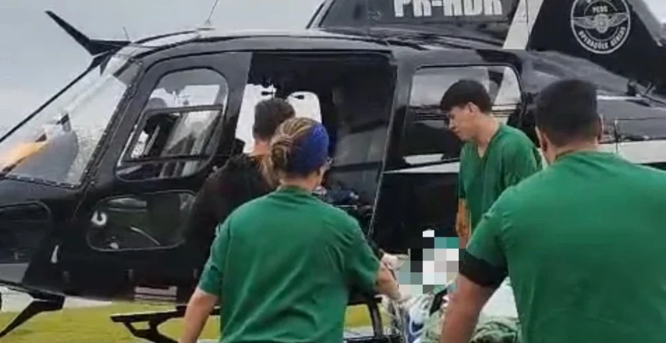 Colisão traseira na BR-101 deixa duas pessoas em estado grave próximo a Araranguá