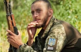 Voluntário catarinense sobrevive à guerra na Ucrânia: ‘Uma parte de mim ficou no campo de batalha’