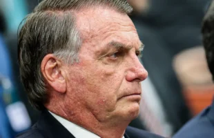 Após condenação, aliados de Bolsonaro intensificam pressão por anistia no Congresso