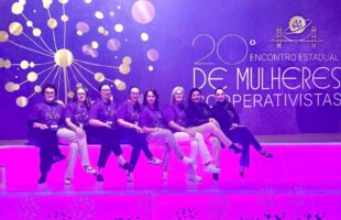 Cerbranorte marca presença em encontro que reúne 1,3 mil mulheres no cooperativismo