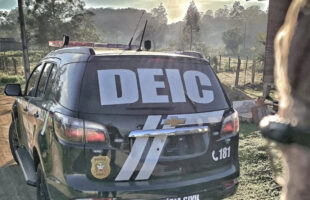 Investigação em Pescaria Brava apura adolescente que divulgava conteúdo neonazista, racista e homofóbico