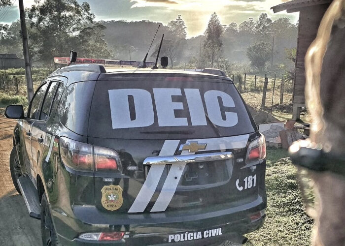 Investigação em Pescaria Brava apura adolescente que divulgava conteúdo neonazista, racista e homofóbico