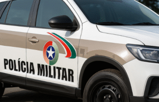Idoso é agredido com foice pelo filho em Tubarão