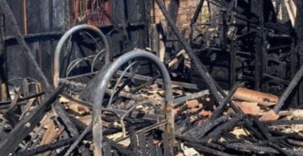 Tragédia em Araranguá: Incêndio causa morte de idosa de 98 anos
