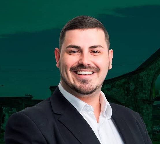 Justiça barra cassação de vereador acusado de furar fila do SUS em Urussanga