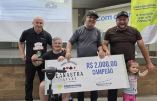 Integração e diversão marcam o 2º Torneio de Canastra da Coopercocal