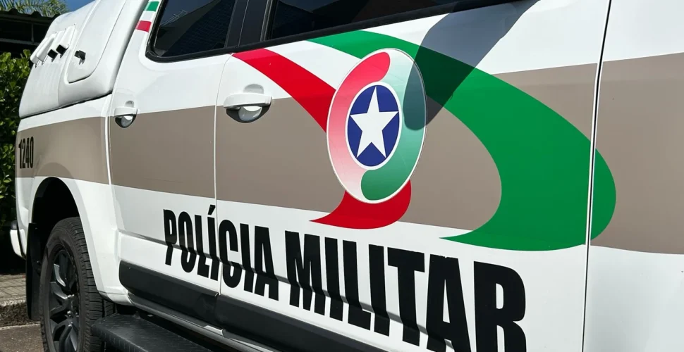 Homem é preso após agredir ex-companheira e ex-sogra em Criciúma