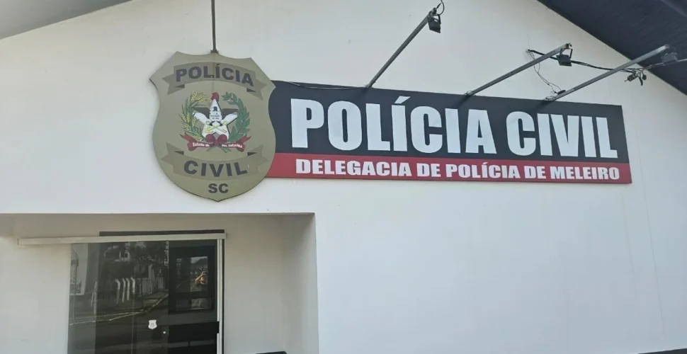 Dois homens são presos por tráfico e ameaças em Meleiro