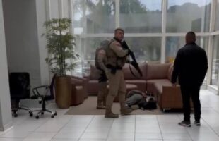 Homem invade Prefeitura e ameaça prefeito de morte