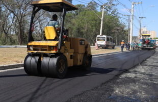 São Ludgero inicia pavimentação de mais de 2 km em comunidade rural