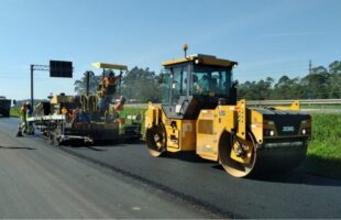 Obra noturna na BR-101 exige desvios entre Pescaria Brava e Jaguaruna