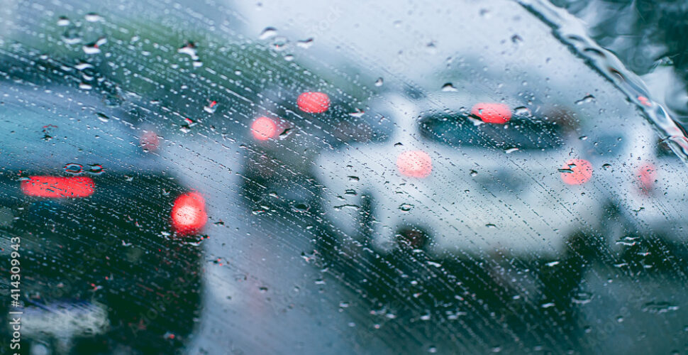 Frente fria chega a Santa Catarina com risco de temporal e ventania