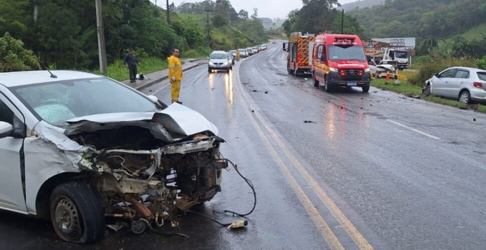 Atualização: Acidente na SC-370 deixa um morto e dois feridos em Braço do Norte