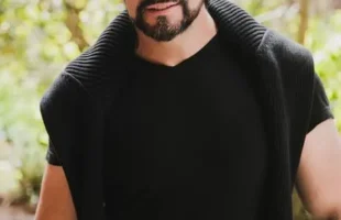 Padre Fábio de Melo se apresenta em show gratuito em Içara