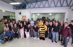 Coopercocal nas Comunidades começa em Cocal do Sul com grande participação no bairro Vila Nova