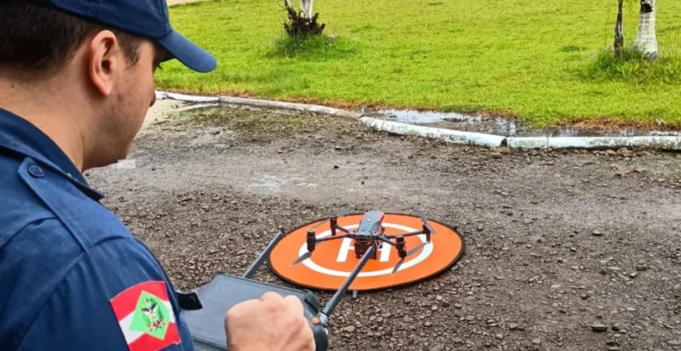 Bombeiros buscam homem que fugiu de clínica em Nova Veneza