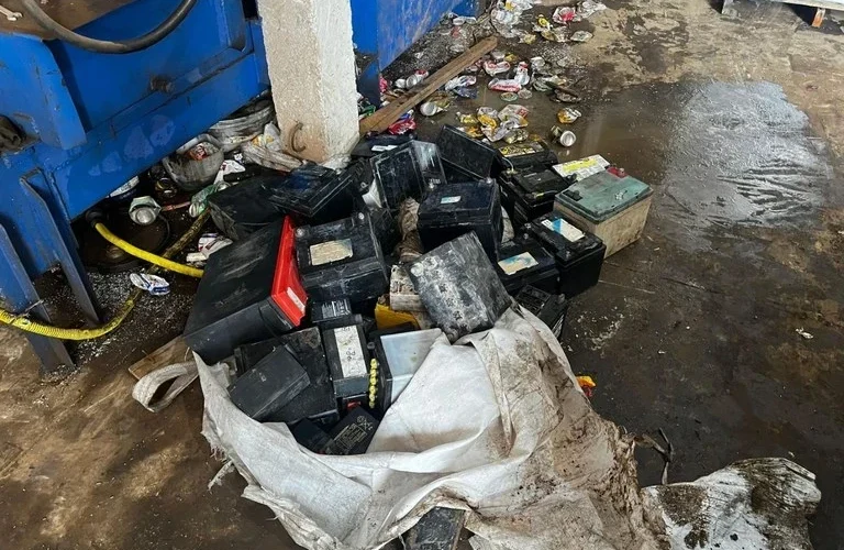 Polícia apreende cargas ilegais e prende quatro pessoas na fronteira de SC com a Argentina