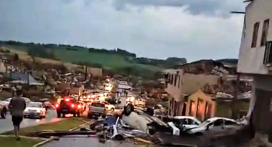 Tornado no Paraná teve ventos superiores a 250 km/h, afirma governador