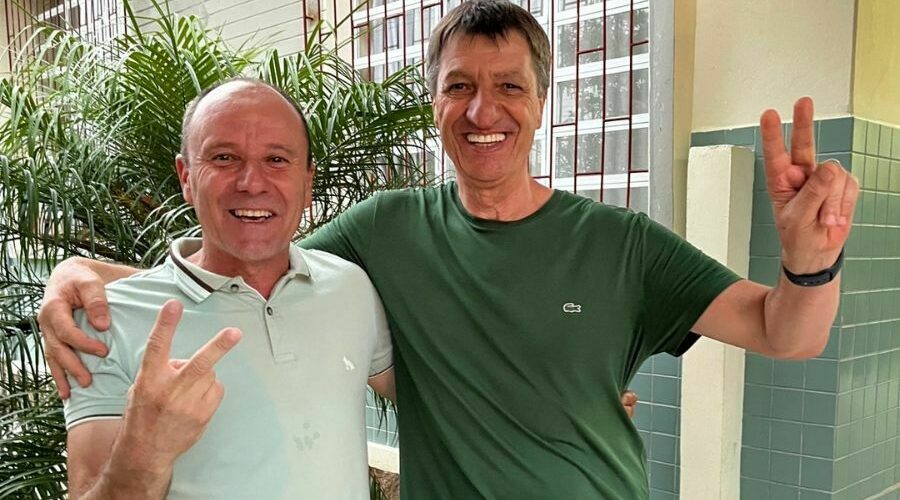 Assembleia histórica na Coorsel define fim da reeleição indefinida para presidente