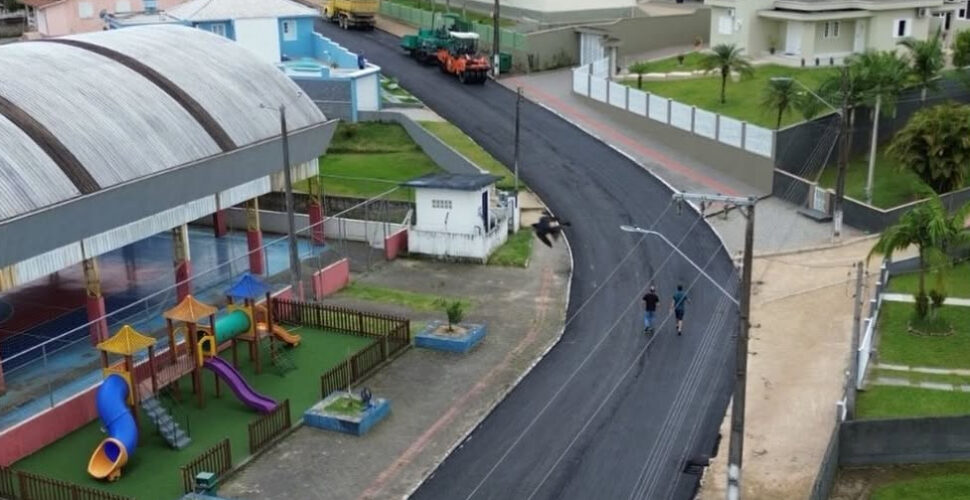 Pindotiba recebe nova etapa de pavimentação com investimento superior a R$ 570 mil