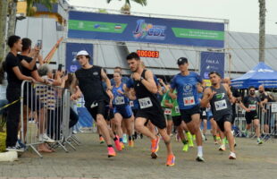 Primeira corrida da CDL de Siderópolis atrai multidão na Piazza Nova Belluno