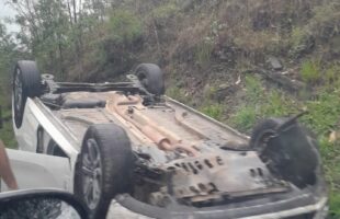 Capotamento é registrado em Boa Vista, em Lauro Müller