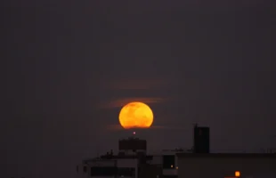 Noite de quinta-feira terá superlua maior e mais brilhante