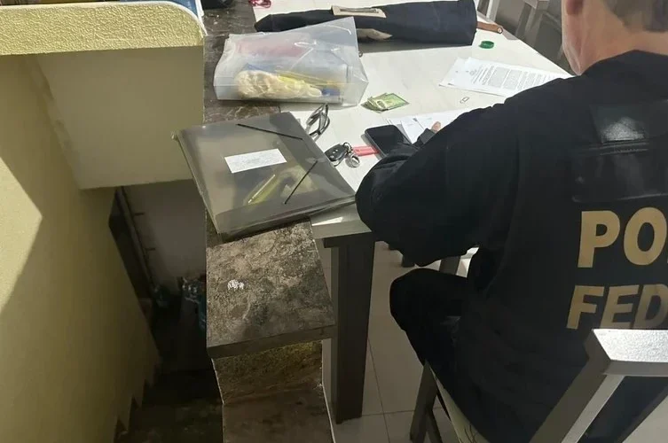 PF combate contrabando de cigarros eletrônicos no Vale do Itajaí