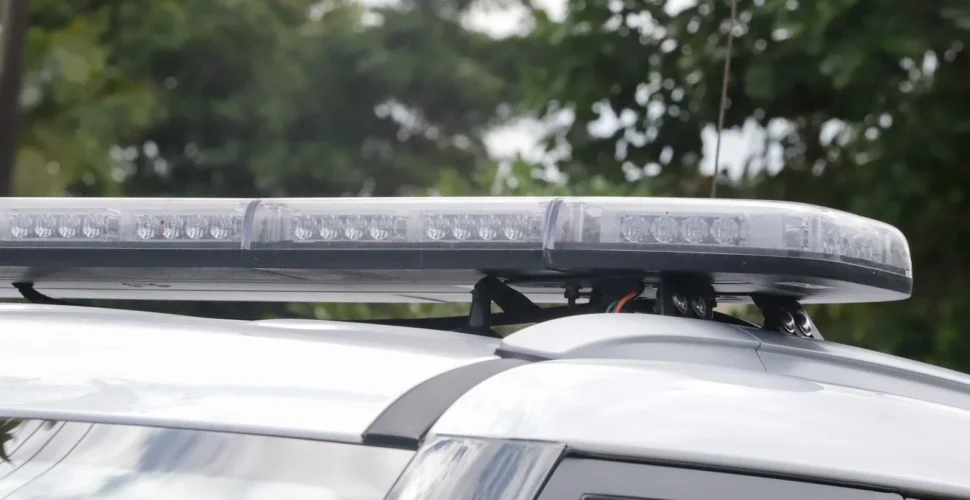 Motociclista auxilia vítima após assalto em Tubarão