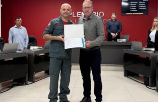 Bombeiro Joceoni Lunardi salva recém-nascido engasgado a caminho do jantar