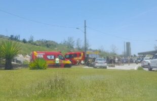 Acidente fatal em Laguna deixa uma morte e um ferido grave na SC-100