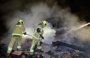 Incêndio consome galpão no município de Treze de Maio