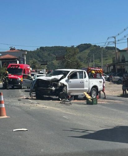 Acidente envolvendo quatro veículos mobiliza emergências na SC-370, em Gravatal