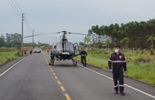 Bebê com traumatismo craniano é resgatado de helicóptero após capotamento