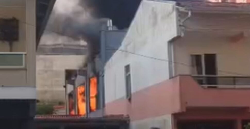 Incêndio consome cervejaria em Itapema na véspera de Natal