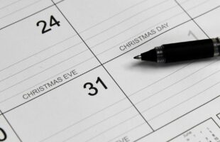 Calendário de 2026 oferece nove oportunidades para emendar feriados e prolongar o descanso