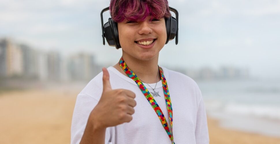 Araranguá distribuirá abafadores de ruído para pessoas com autismo na virada do ano