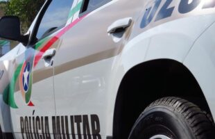 PM detém mulheres por envolvimento em furto e fuga de suspeito em Siderópolis