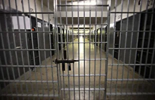 Autoridades prendem no Paraguai suspeito apontado como líder de facção com atuação em Santa Catarina