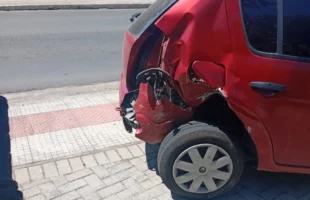 Idoso capota veículo após sofrer convulsão e é resgatado pelo ASU em Criciúma