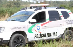 Homem é ameaçado e tem veículo danificado após questionar atividade suspeita em Criciúma