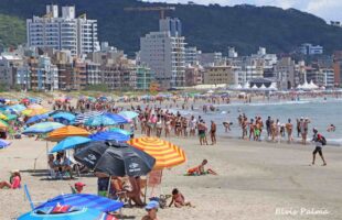 Frente fria chega a SC com mudança radical no tempo