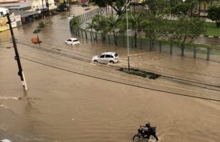 Chuva intensa supera 100 mm e causa alagamentos em Criciúma