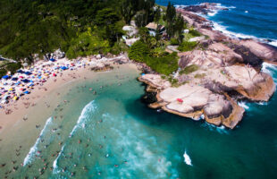 O museólogo que desvendou a lenda por trás do nome da Praia da Joaquina
